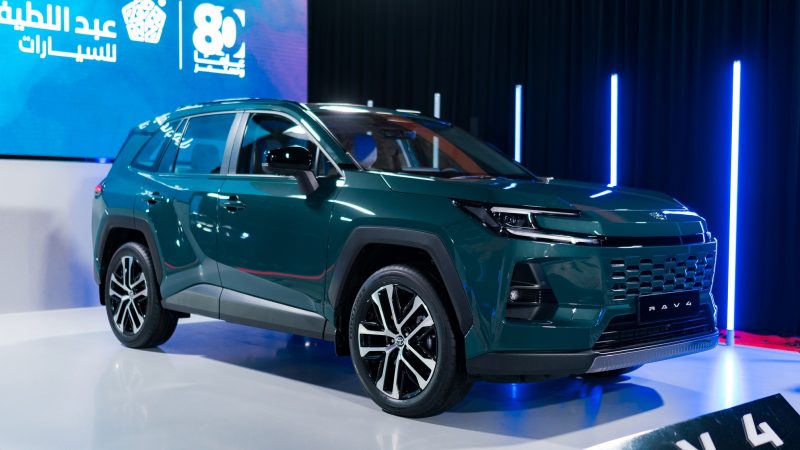 عبداللطيف جميل للسيارات تدشن تويوتا راف فور الجديدة كليًا في السعودية